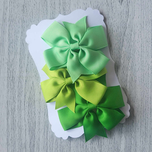 Green shades grosgrain pinwheel hair bow clips - Set 1